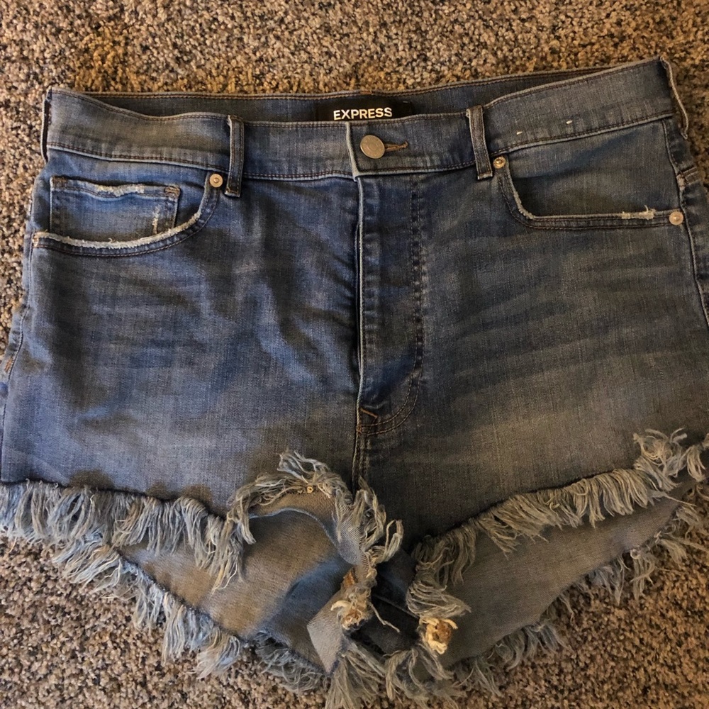 Express shorts- 14